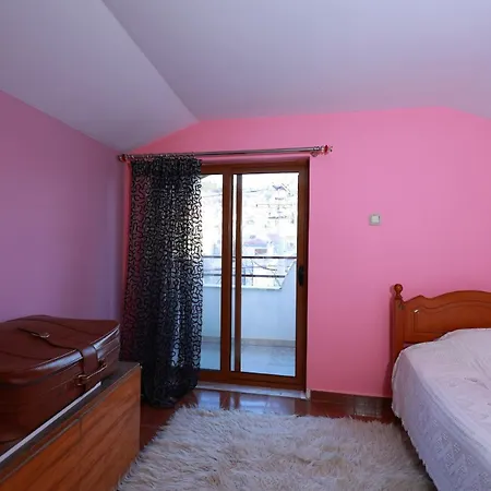 Διαμέρισμα Cozy Traditional House In Korce, Albania