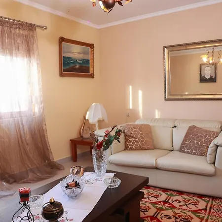 Lejlighed Cozy Traditional House In Korce, Albania Korce