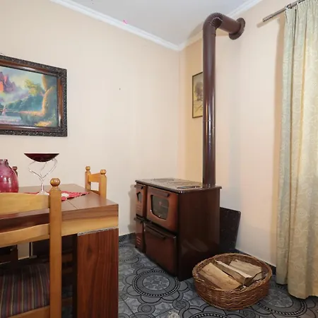 Appartement Cozy Traditional House In Korce, Albania *