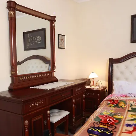Cozy Traditional House In Korce, Albania Διαμέρισμα Κορυτσά