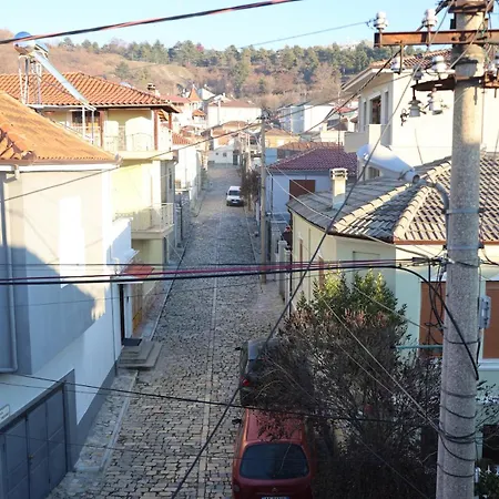 Cozy Traditional House In Korce, Albania Appartement Korce